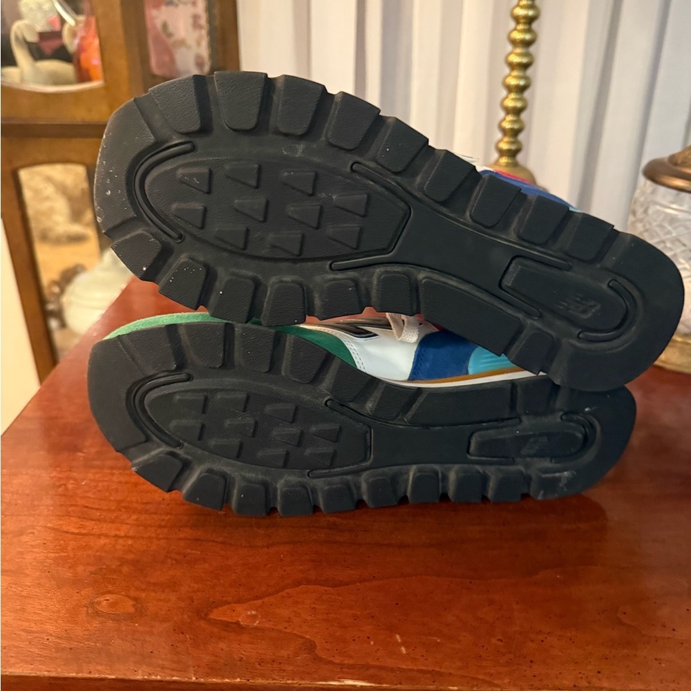 New Balance 574 Rugged Yacht Club Men's Sneakers New Size 10 - Picture 5 of 5